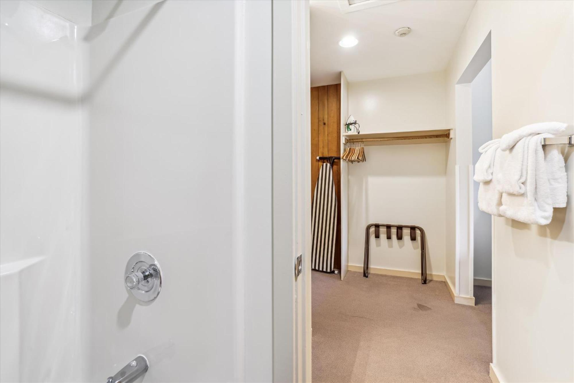 קילינגטון Cedarbrook Hotel Room W/2 Doubles 117 מראה חיצוני תמונה